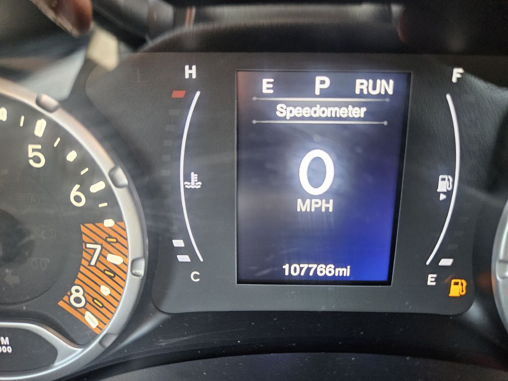 2020 Jeep Renegade Latitude photo 25