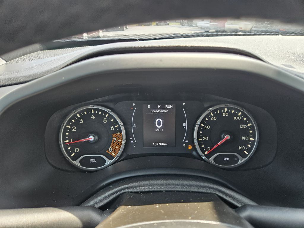 2020 Jeep Renegade Latitude photo 26