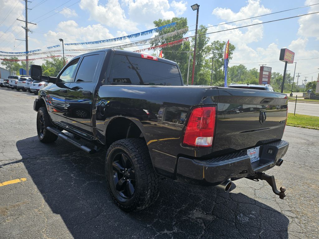 2015 Ram 1500 Express photo 9