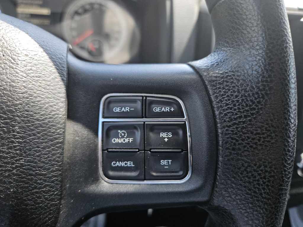 2015 Ram 1500 Express photo 26