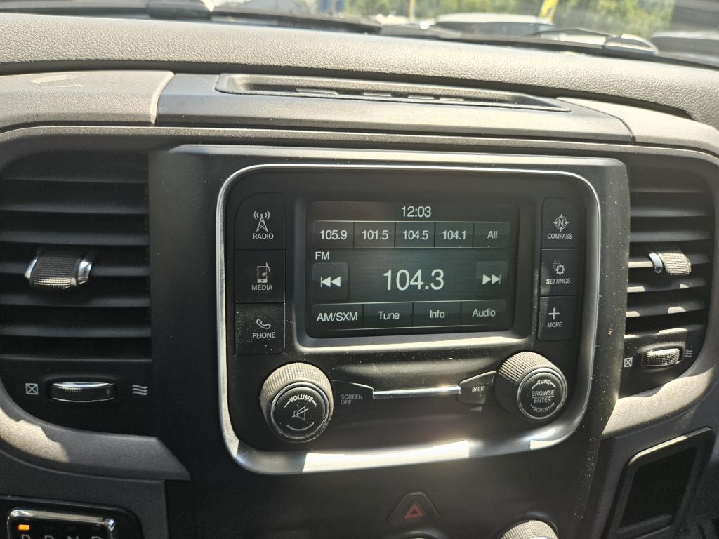 2015 Ram 1500 Express photo 28