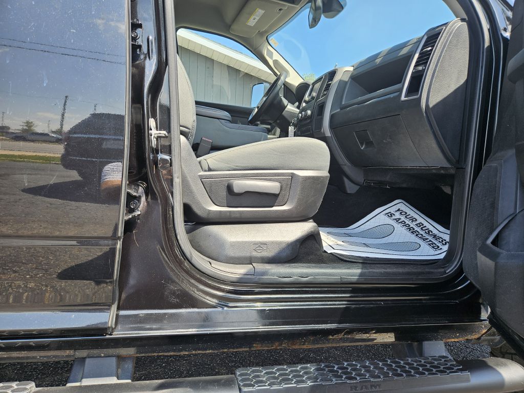 2015 Ram 1500 Express photo 37