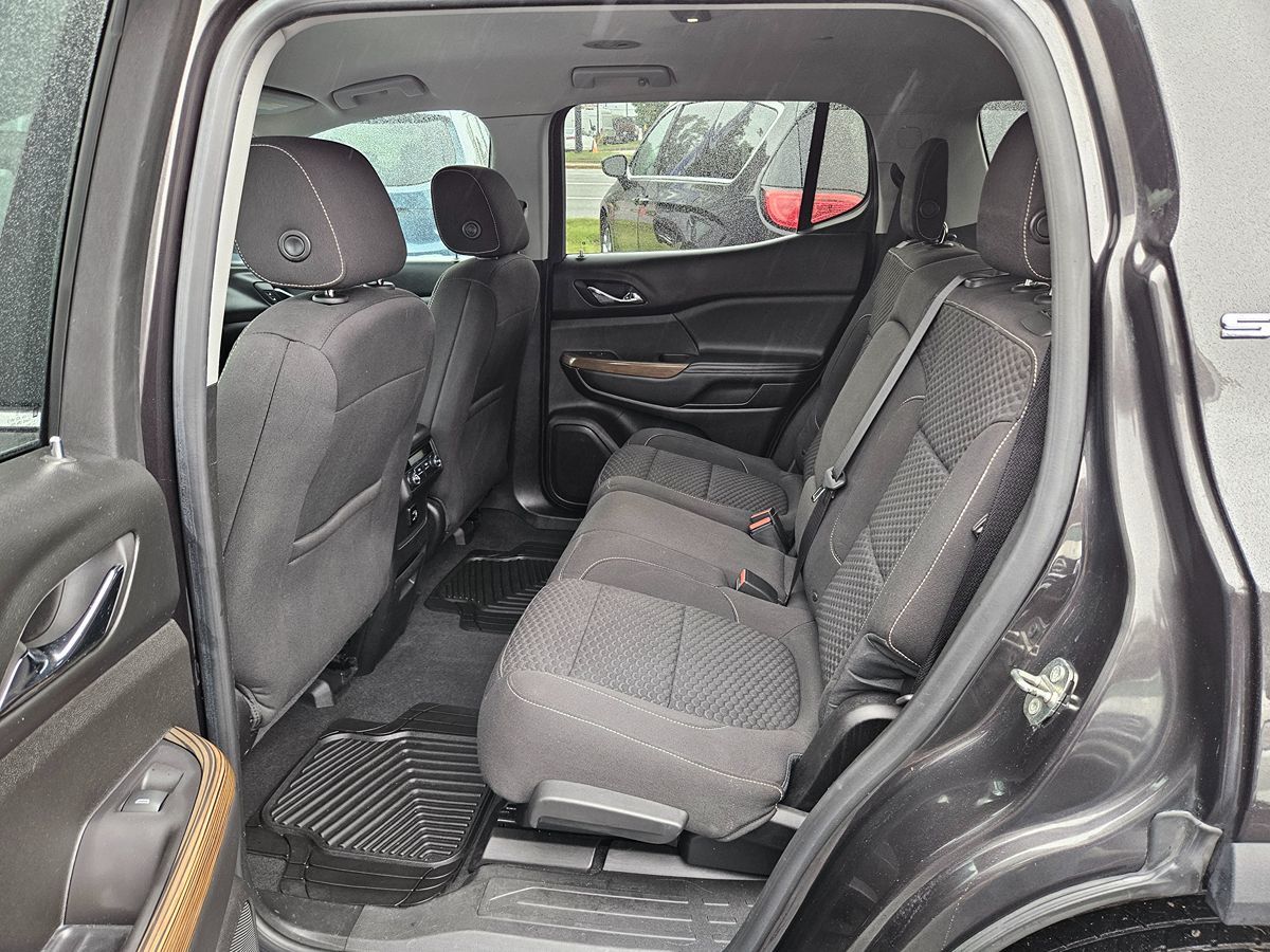 2018 Gmc Acadia SLE photo 34