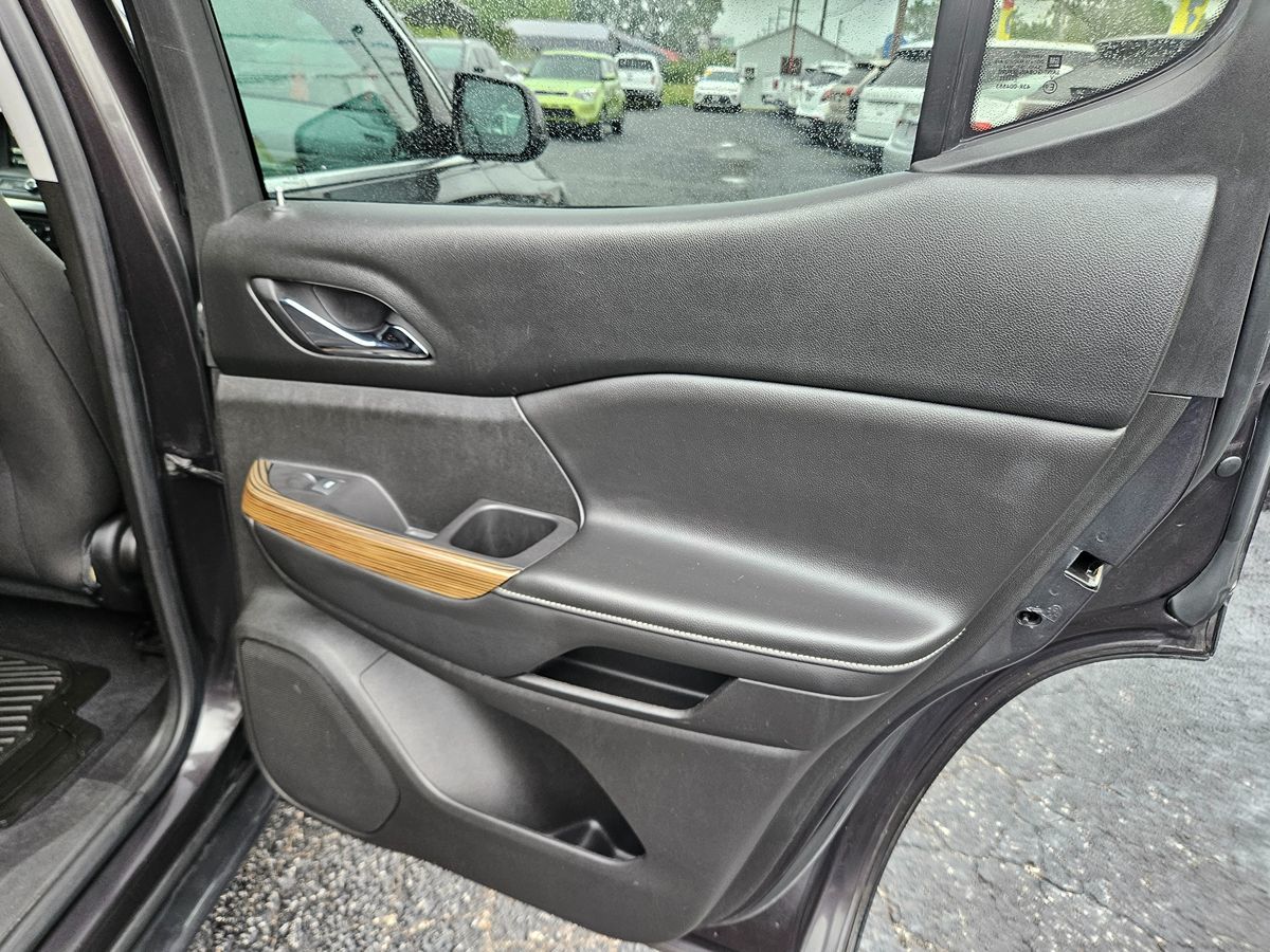 2018 Gmc Acadia SLE photo 44