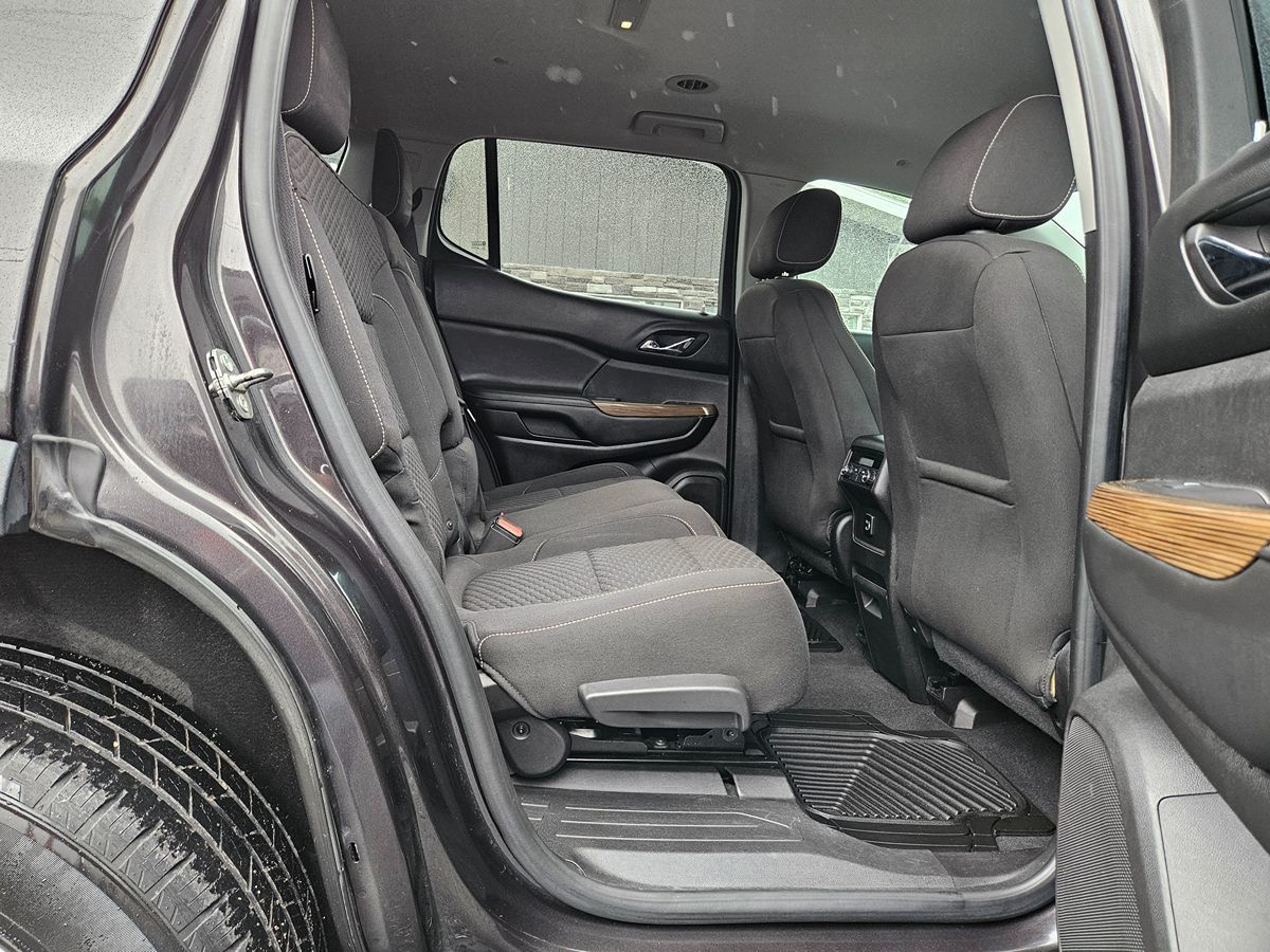 2018 Gmc Acadia SLE photo 46