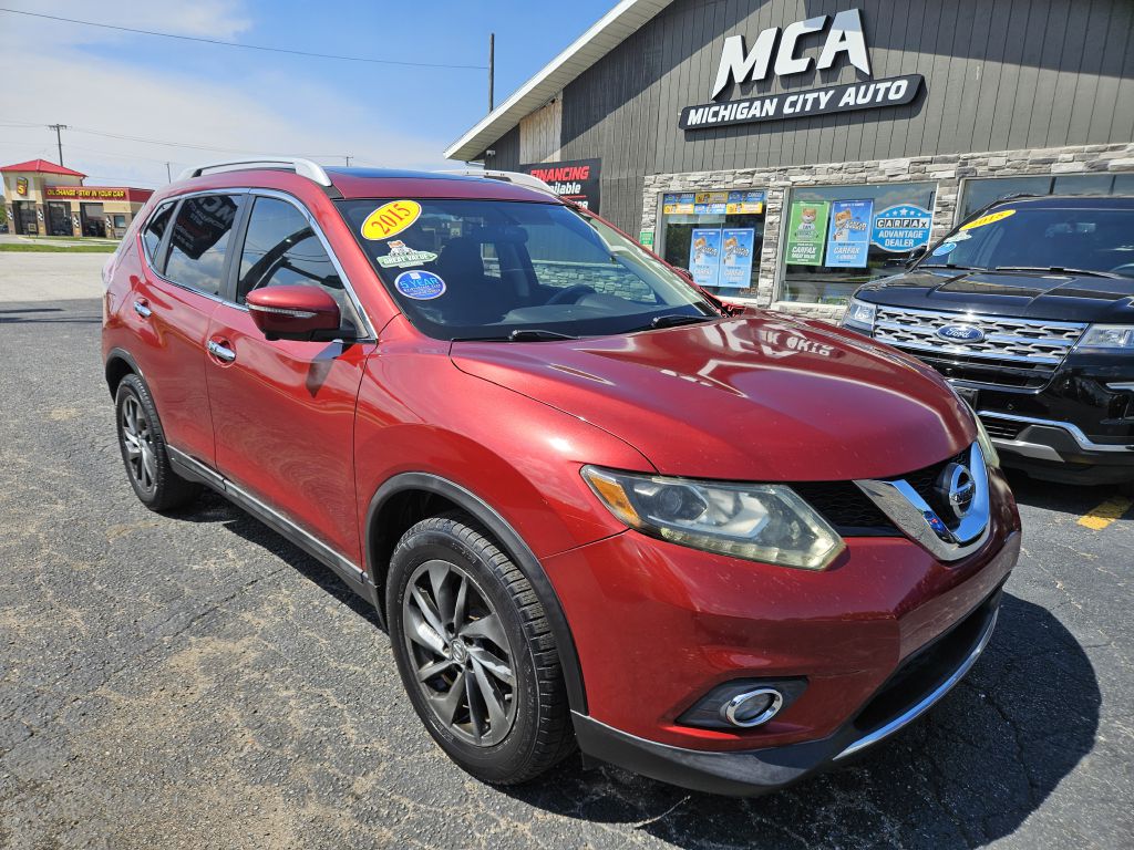 2015 Nissan Rogue SL photo 2