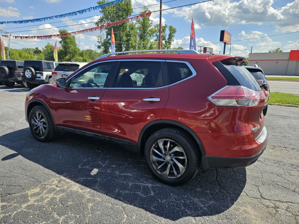 2015 Nissan Rogue SL photo 10