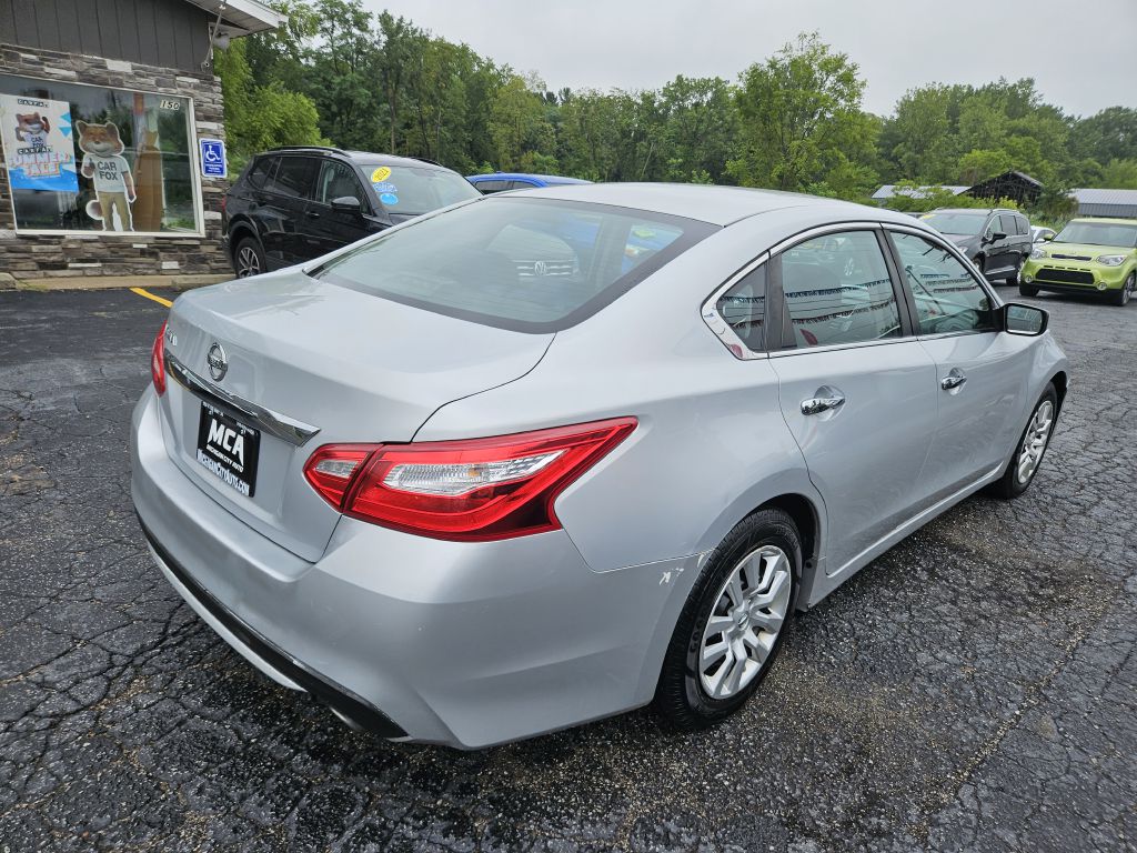 2016 Nissan Altima 2.5 photo 7