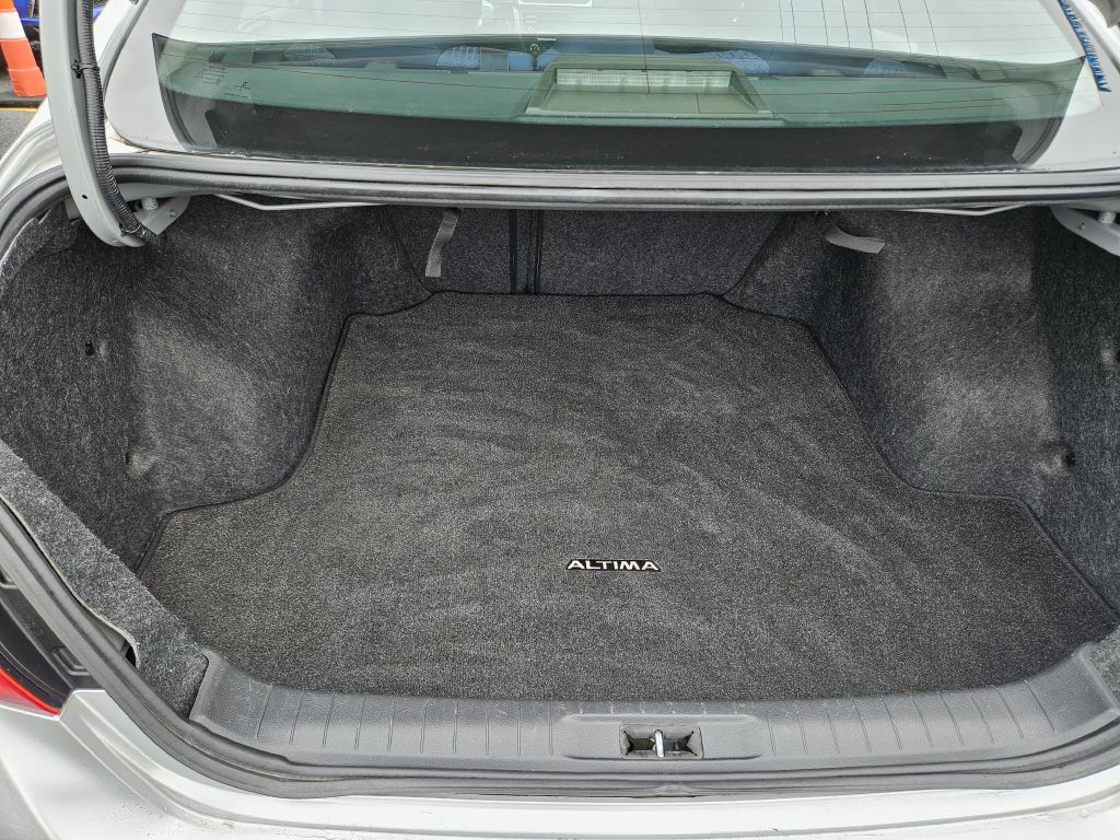 2016 Nissan Altima 2.5 photo 34
