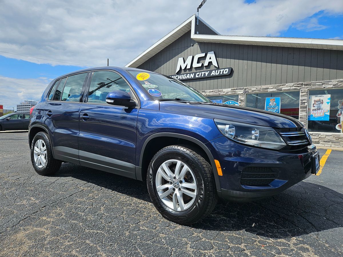 2013 Volkswagen Tiguan S photo 3