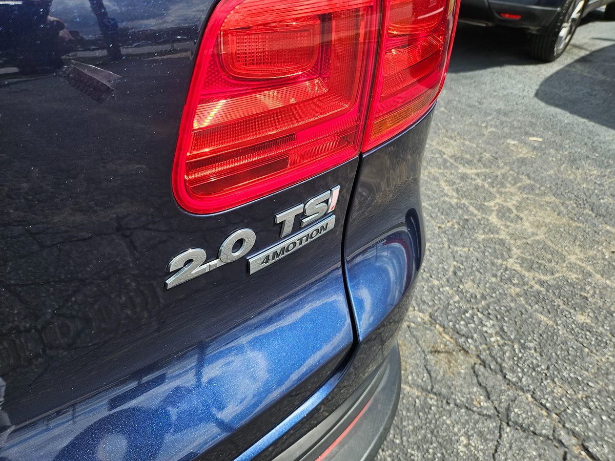 2013 Volkswagen Tiguan S photo 9