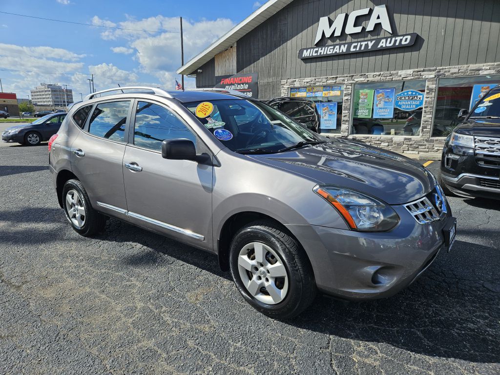 2015 Nissan Rogue Select S photo 3