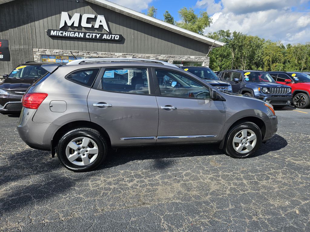 2015 Nissan Rogue Select S photo 5