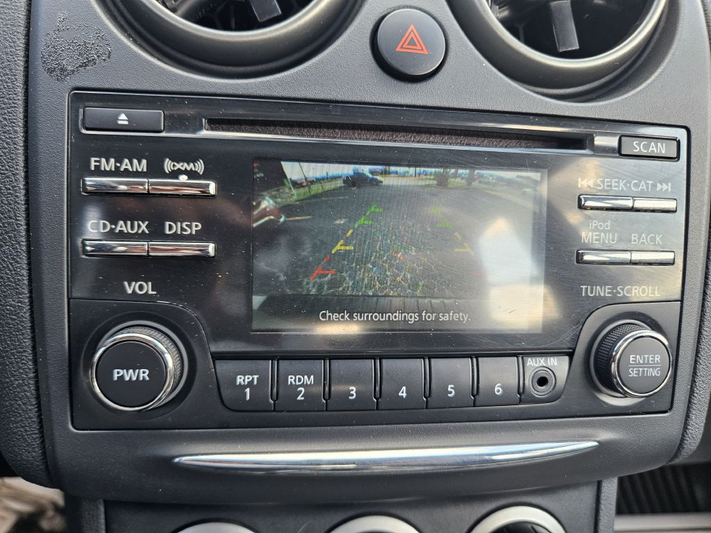2015 Nissan Rogue Select S photo 32