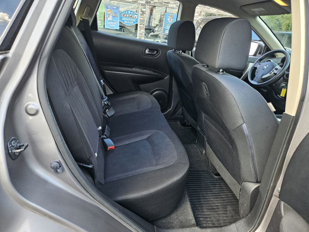 2015 Nissan Rogue Select S photo 42