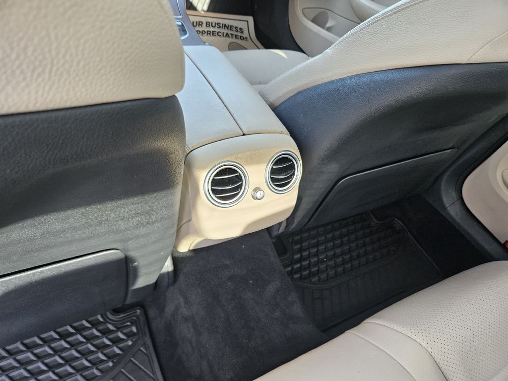 2021 Mercedes Benz C 300 4MATIC Sedan photo 40