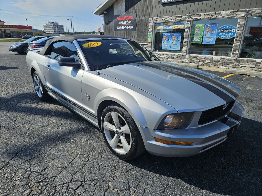 2009 Ford Mustang photo 19