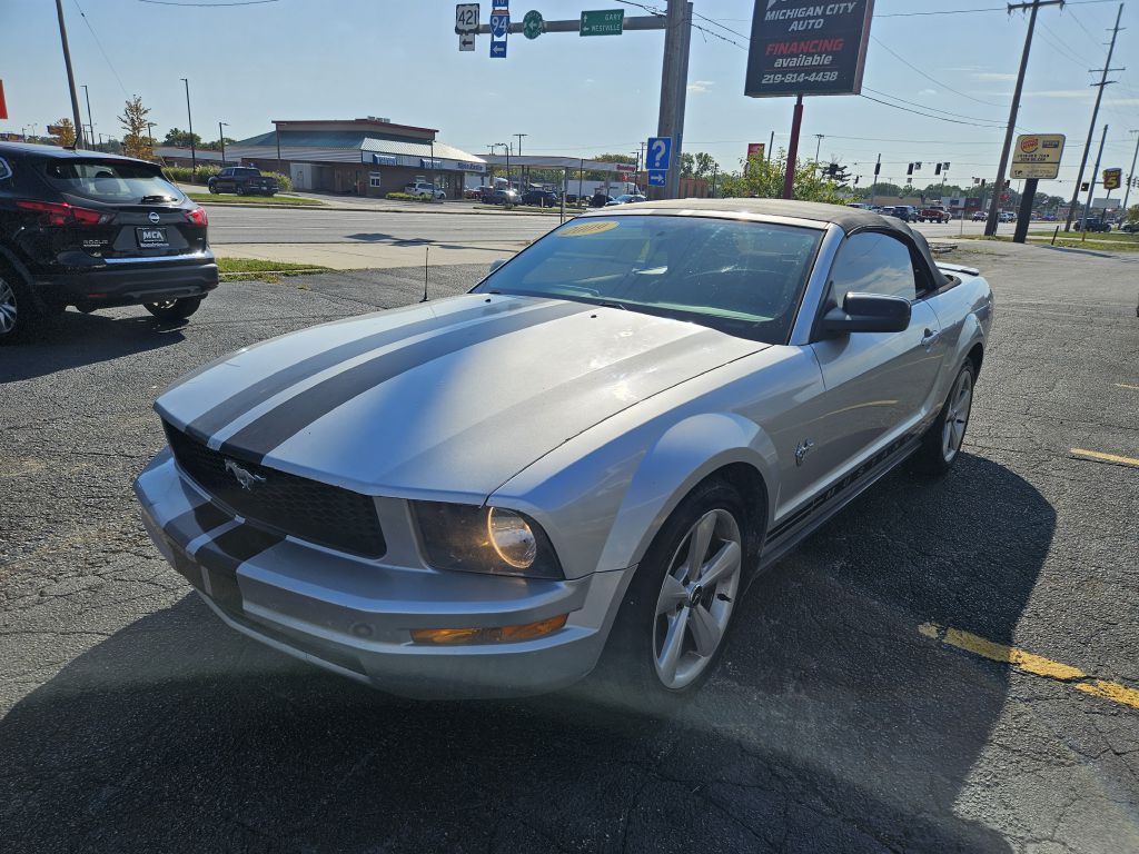 2009 Ford Mustang photo 27