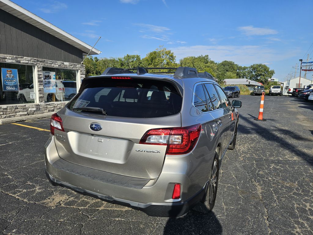2016 Subaru Outback 2.5i Limited photo 7