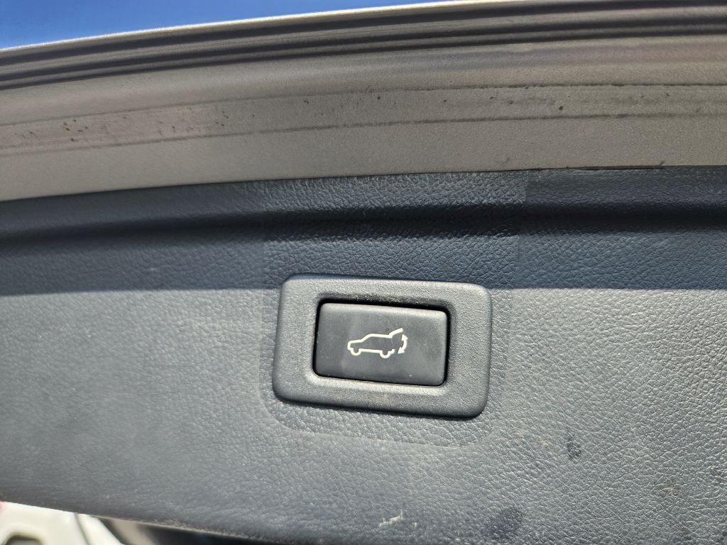 2016 Subaru Outback 2.5i Limited photo 43