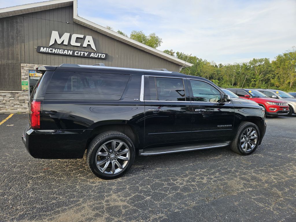 2015 Chevrolet Suburban LTZ photo 5
