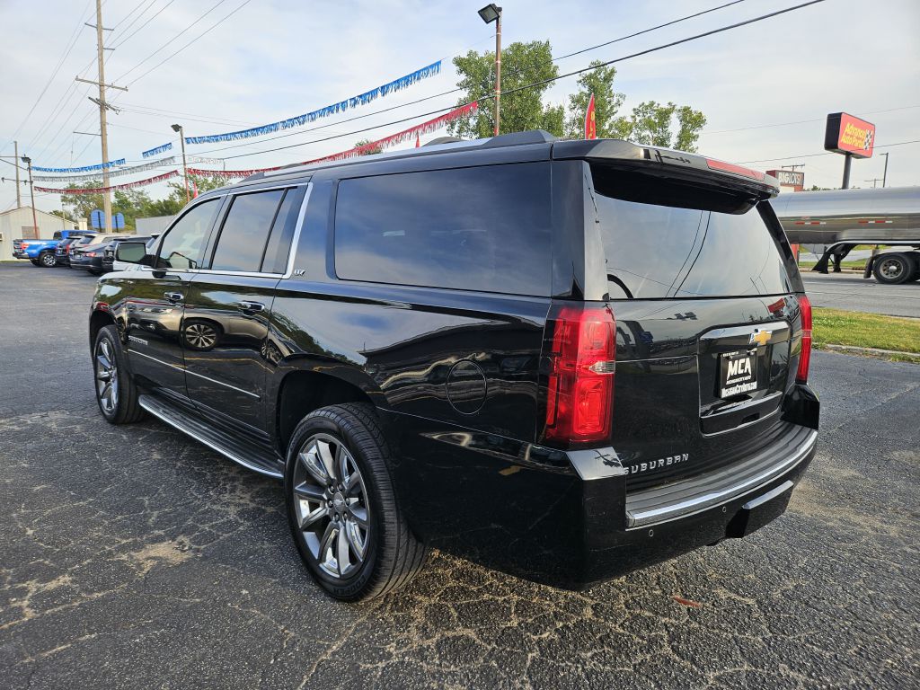 2015 Chevrolet Suburban LTZ photo 9