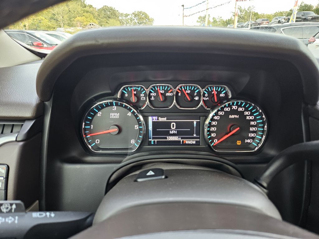 2015 Chevrolet Suburban LTZ photo 27