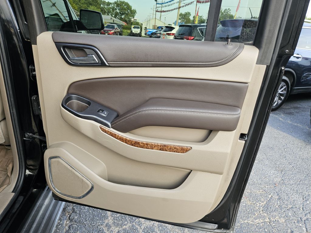 2015 Chevrolet Suburban LTZ photo 55