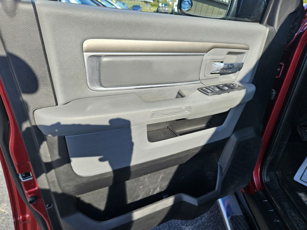 2014 Ram 1500 Big Horn photo 22