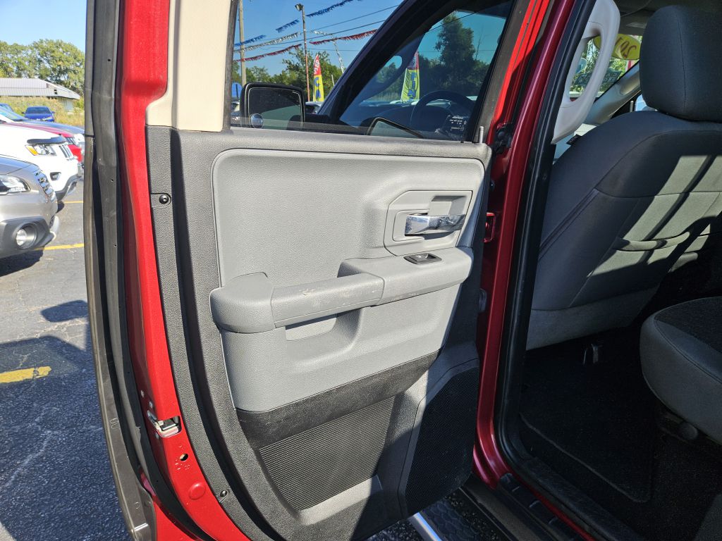 2014 Ram 1500 Big Horn photo 35