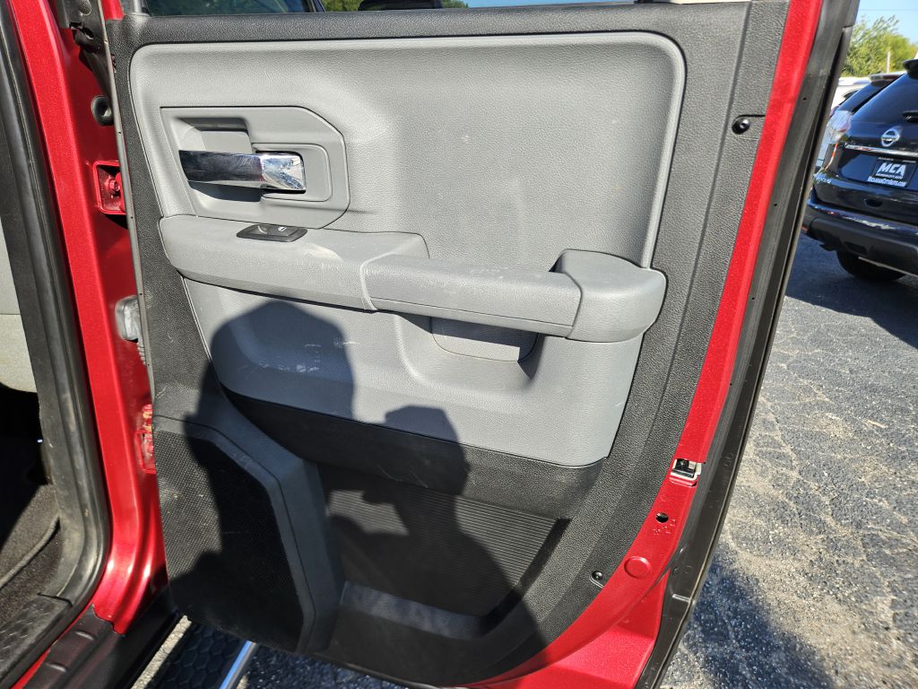 2014 Ram 1500 Big Horn photo 44