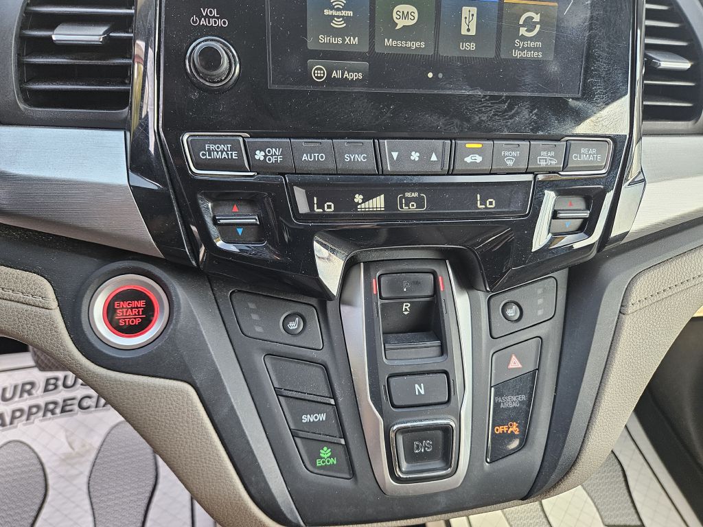 2019 Honda Odyssey EX photo 32