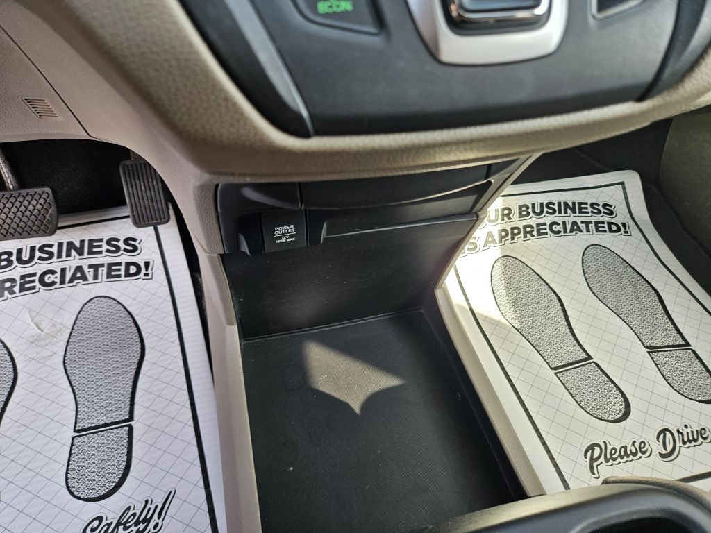 2019 Honda Odyssey EX photo 33