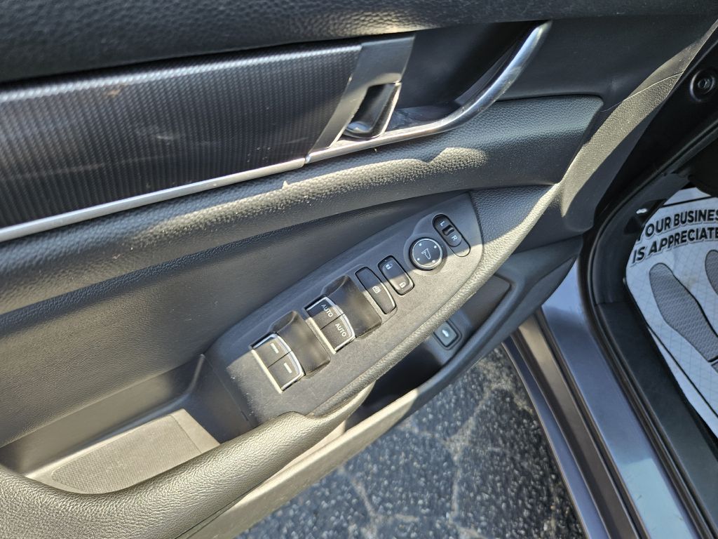 2019 Honda Accord Sport 1.5T photo 21