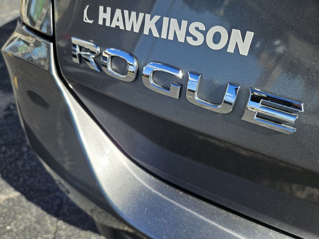 2020 Nissan Rogue SV - Photo 8