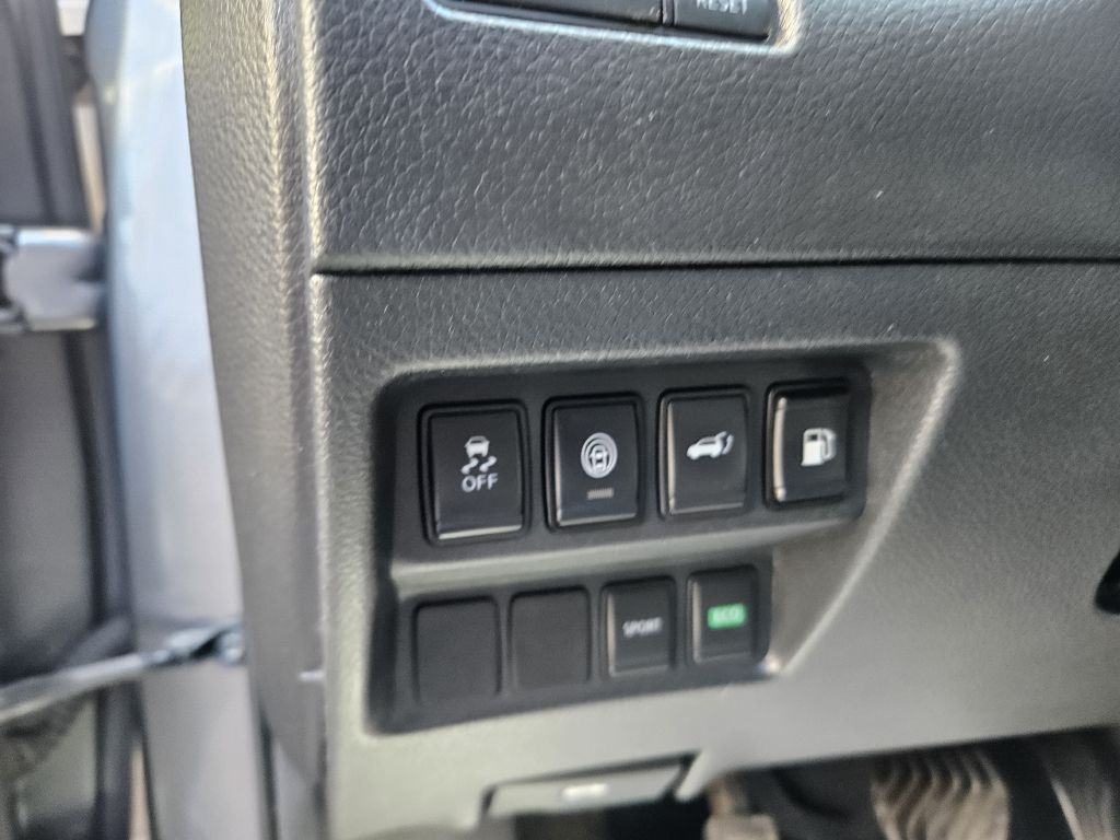 2020 Nissan Rogue SV - Photo 24