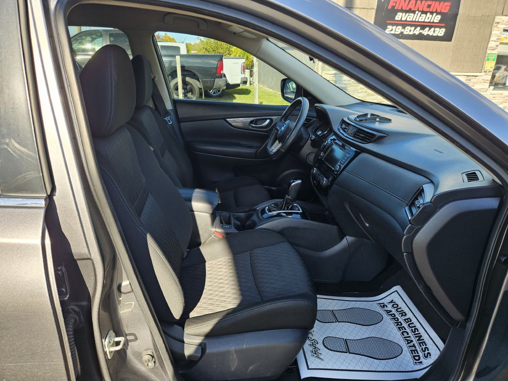 2020 Nissan Rogue SV - Photo 44