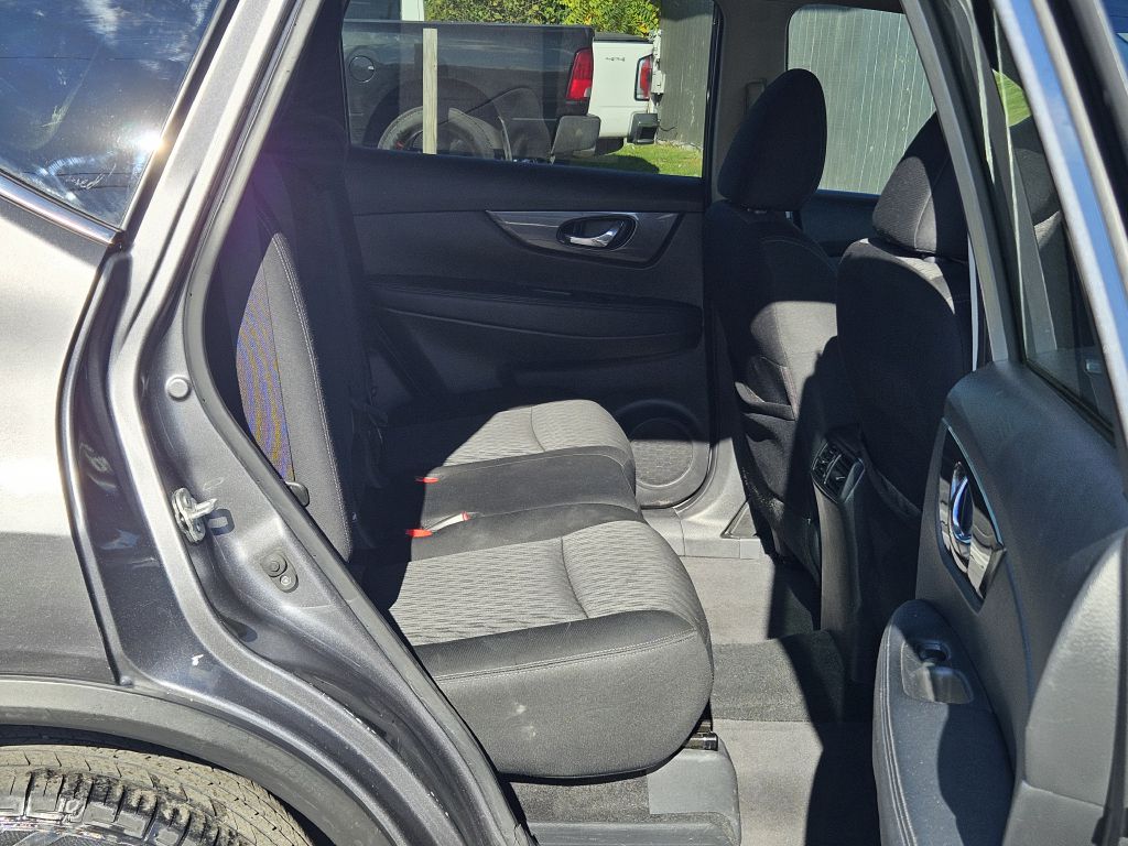 2020 Nissan Rogue SV - Photo 48