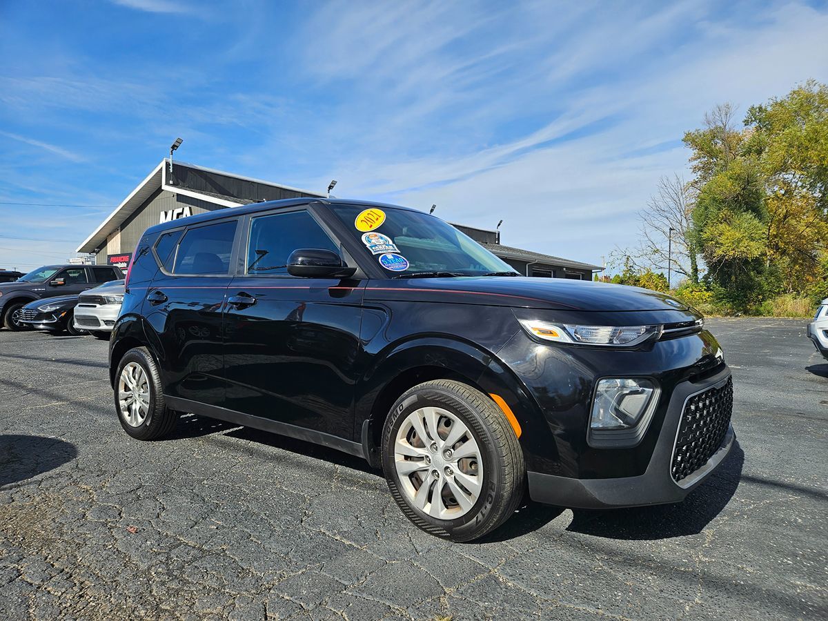2021 Kia Soul LX - Photo 4