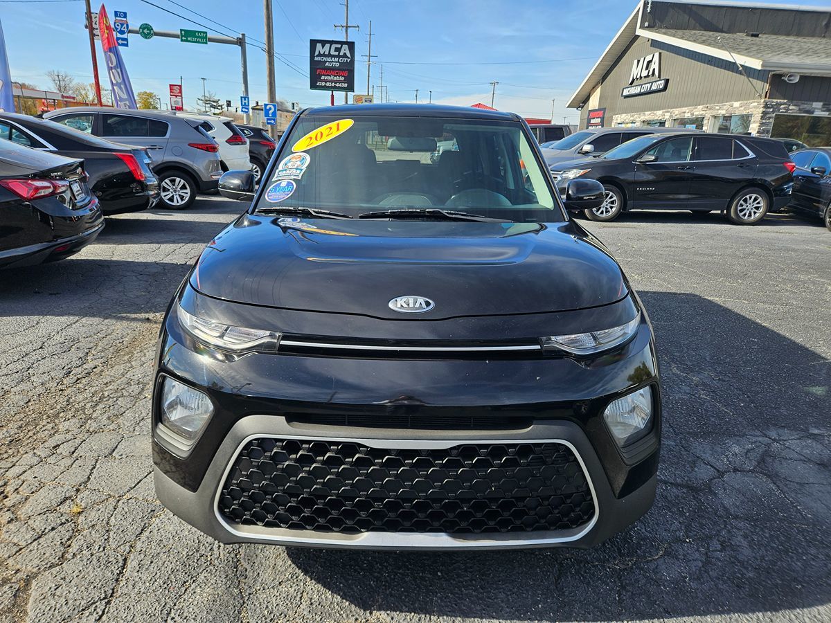 2021 Kia Soul LX - Photo 16