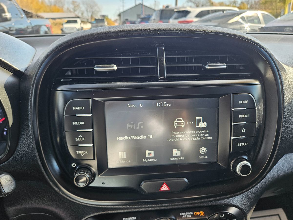 2021 Kia Soul LX - Photo 27
