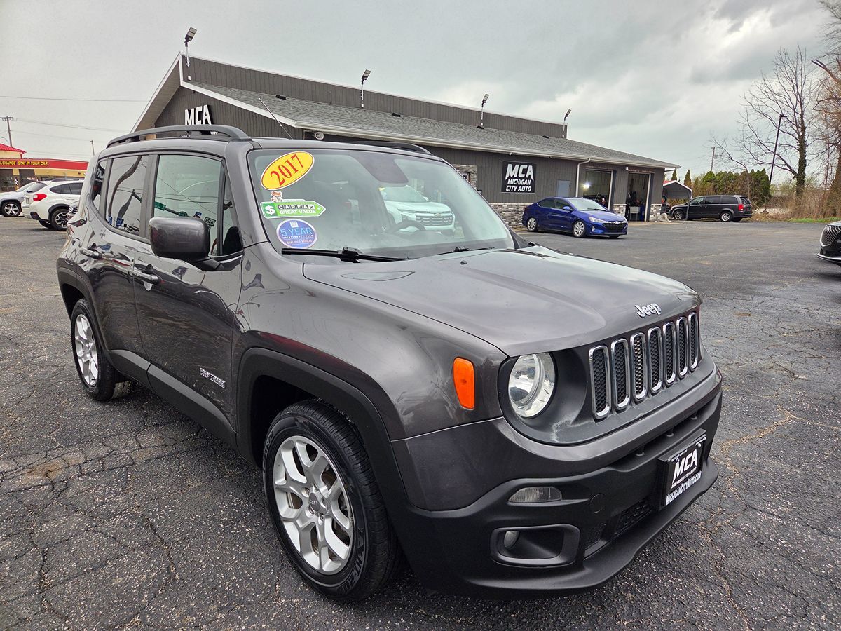 2017 Jeep Renegade Latitude - Photo 2