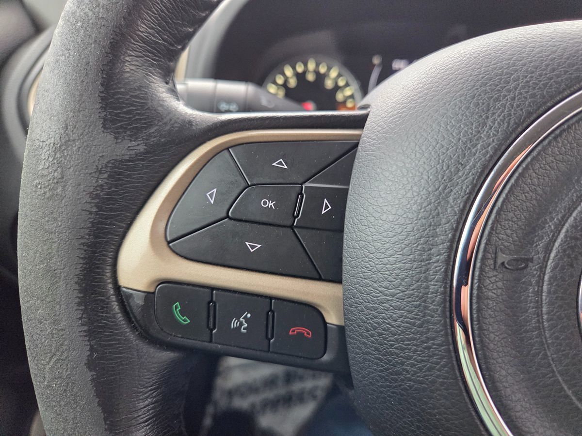 2017 Jeep Renegade Latitude - Photo 25