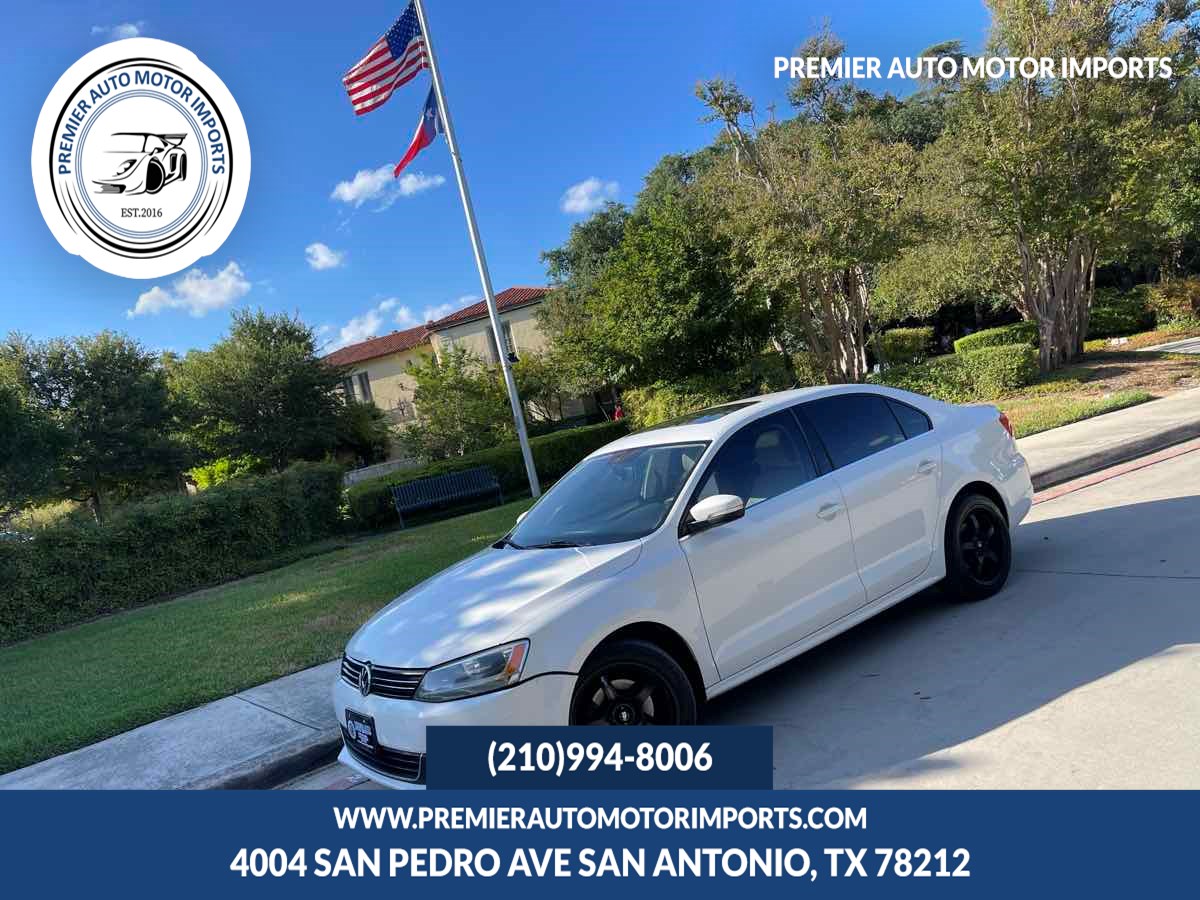 2011 Volkswagen Jetta Sedan SEL w/Sunroof PZEV