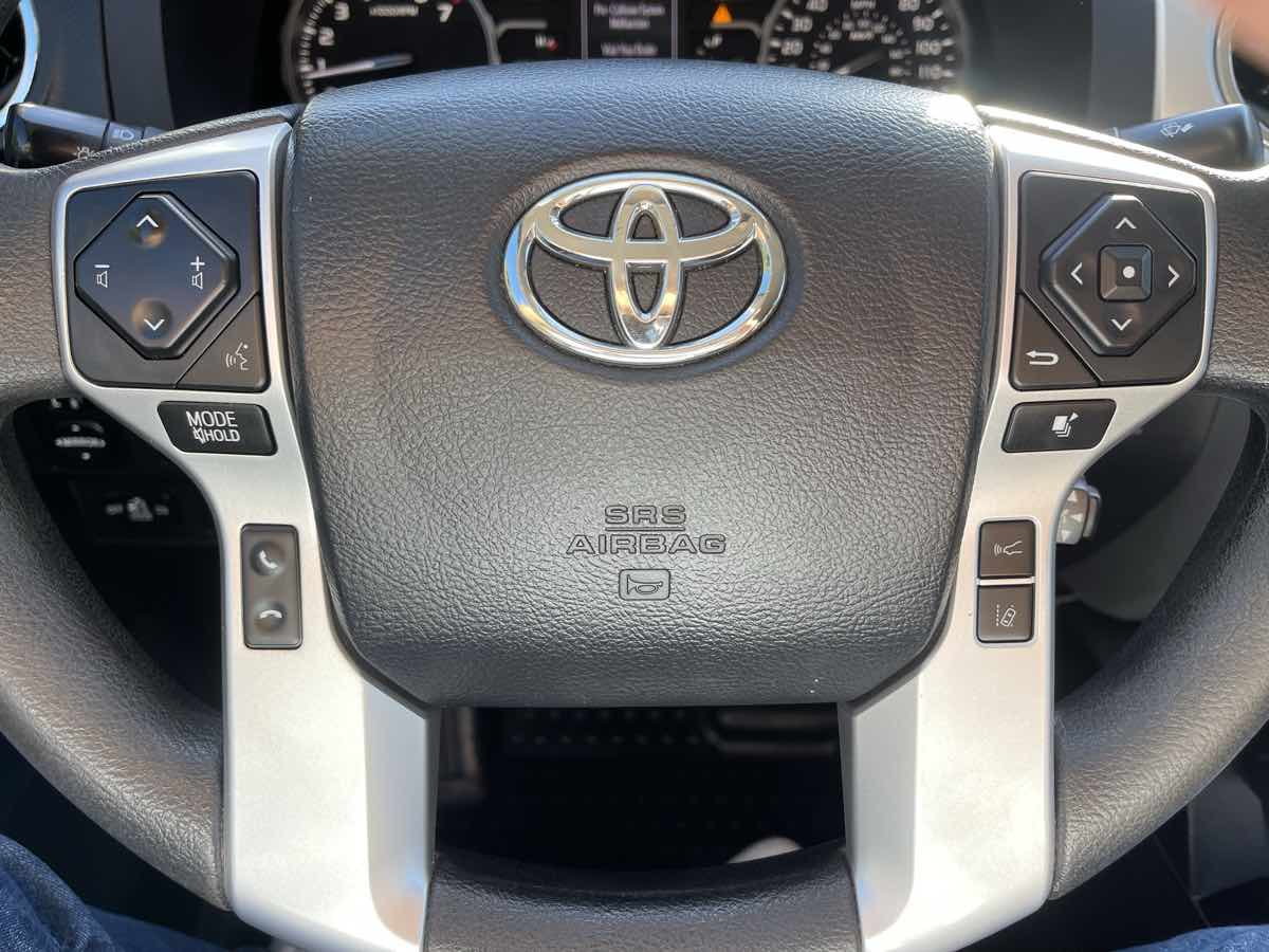 2019 Toyota Tundra SR5 - Photo 17