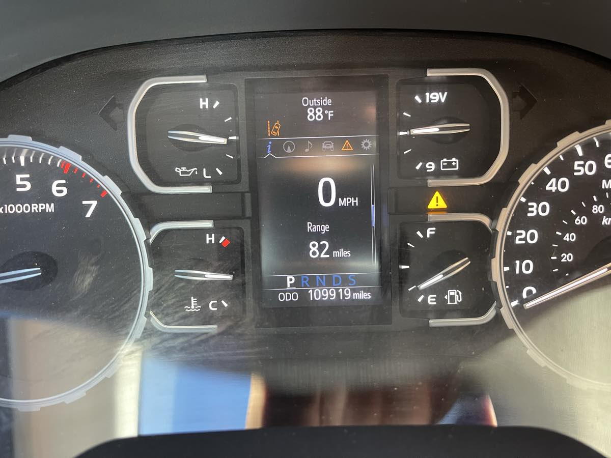 2019 Toyota Tundra SR5 - Photo 18