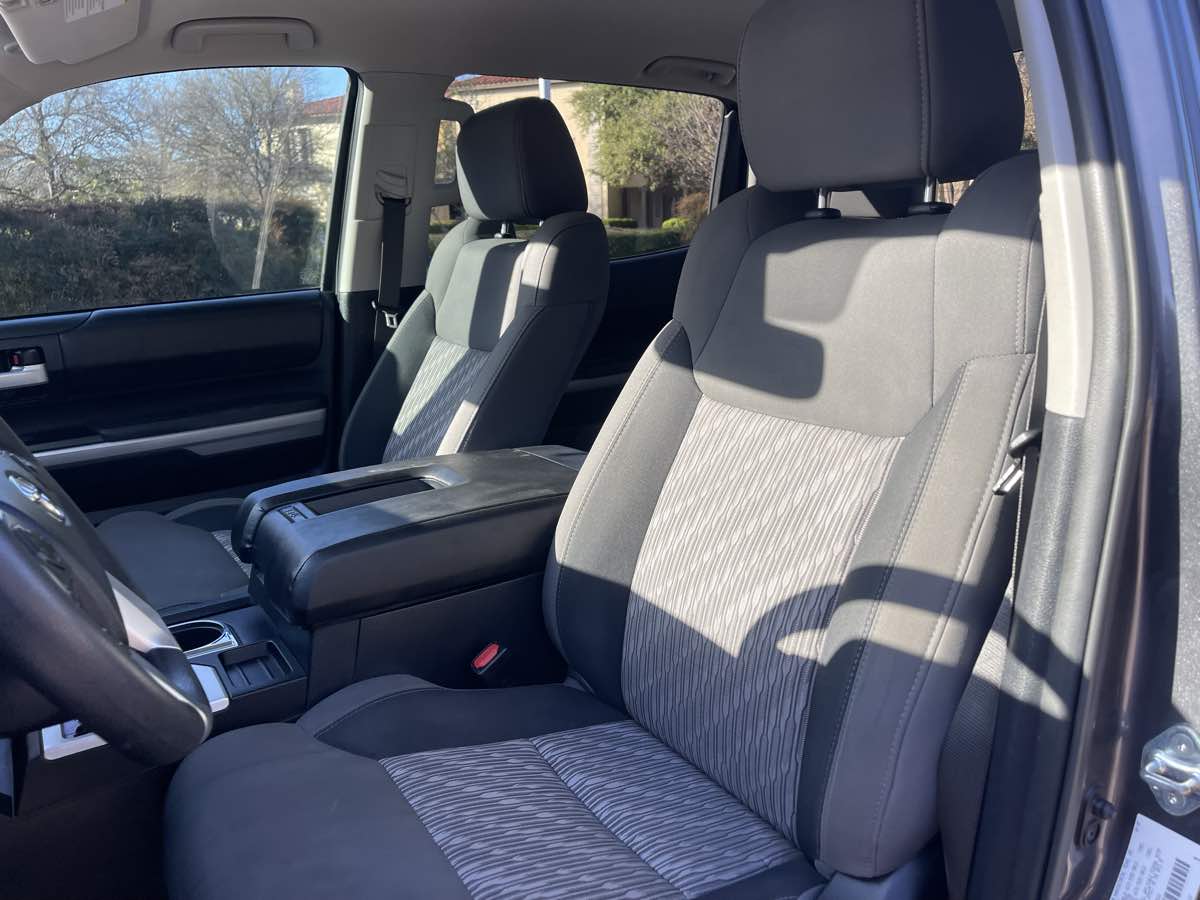 2019 Toyota Tundra SR5 - Photo 21