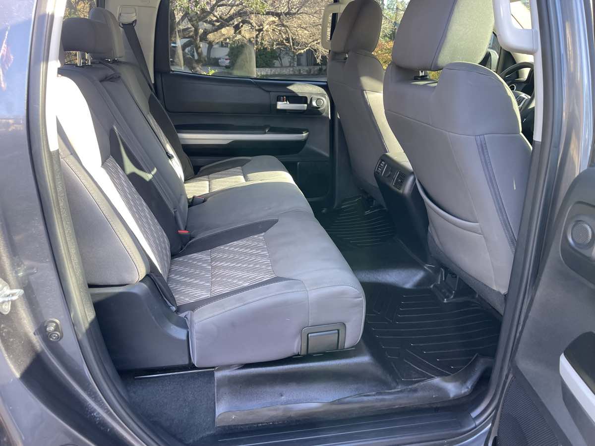 2019 Toyota Tundra SR5 - Photo 24