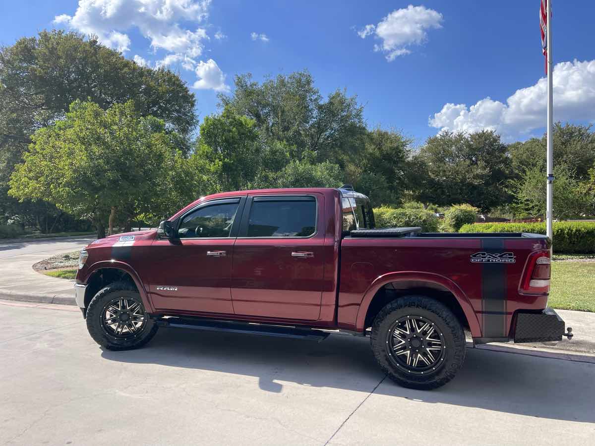 Photo 4 of this Ram 1500