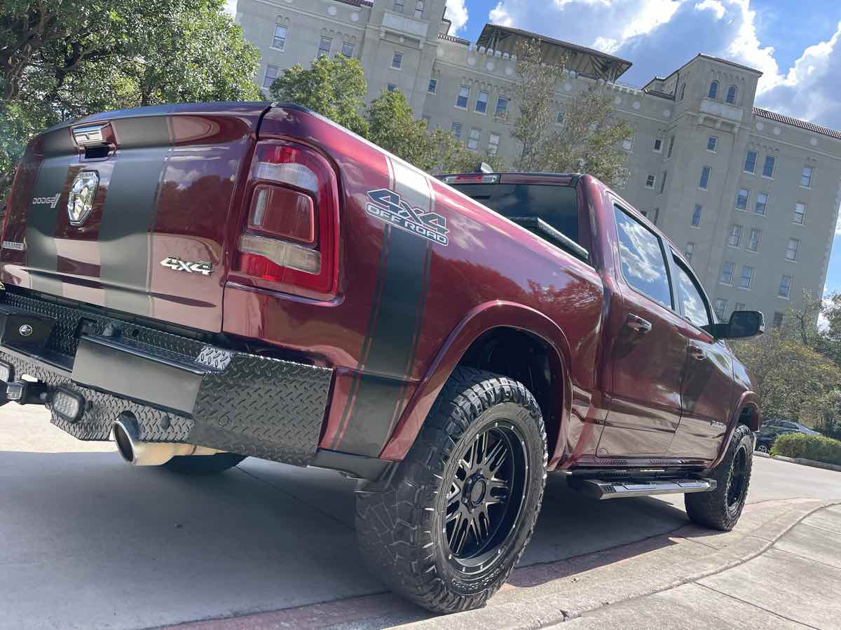 Photo 10 of this Ram 1500